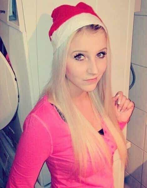 Nur eine geile Blondine